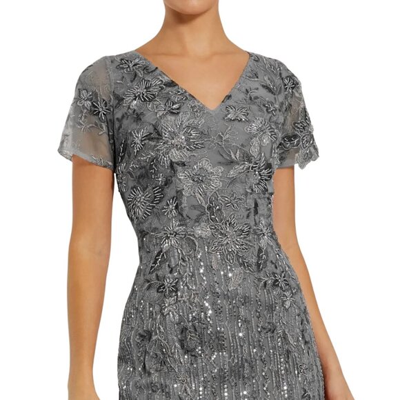 Mac Duggal 20282 Size 10 Gray Silver Beaded V-Neck Trumpet Gown Long Maxi Dress - Picture 3 of 5